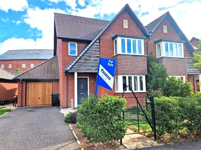 4 Bedroom Semi-Detached House For Sale In Lipscomb Avenue, Exmouth, EX8