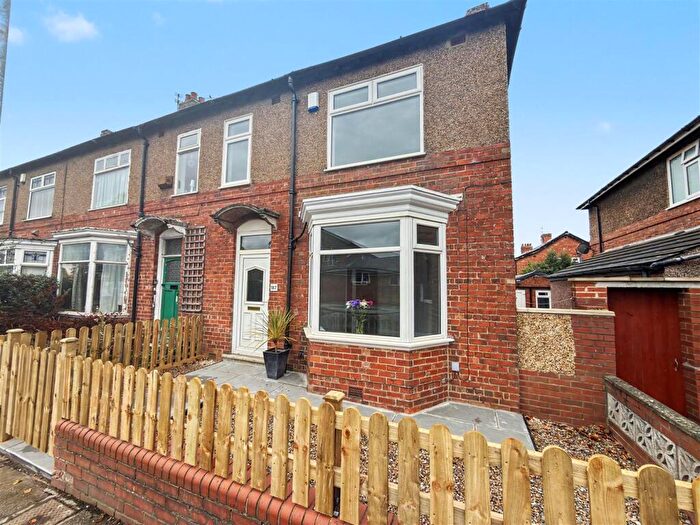 3 Bedroom Terraced House For Sale In Brinkburn Road, Darlington, DL3
