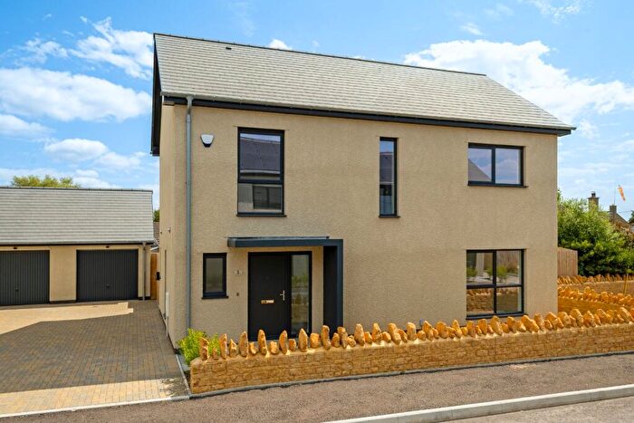 4 Bedroom Detached House To Rent In Harvester Vale, Galhampton, BA22