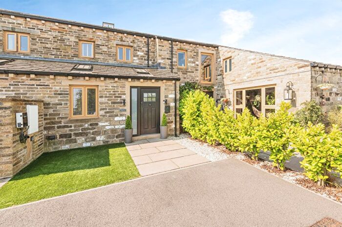 4 Bedroom Terraced House For Sale In Scholes Moor Road, Scholes, Holmfirth, HD9