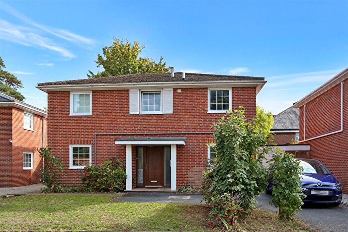 4 Bedroom Detached House For Sale In Garbrand Walk, Ewell Village, KT17