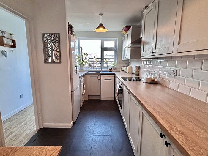 2 Bedroom Flat For Sale In Forge Corner, Blaby, Leicester, Leicestershire., LE8
