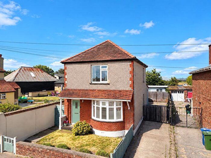 3 Bedroom Detached House For Sale In High Road, Fobbing, SS17