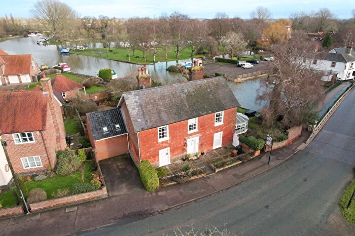 6 Bedroom Detached House For Sale In Beccles, NR34