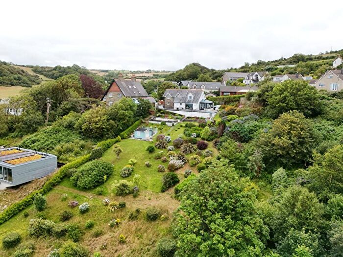 2 Bedroom Cottage For Sale In Tresaith, Cardigan, SA43