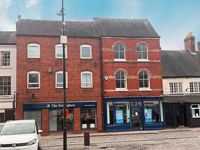 4 Bedroom Flat For Sale In Flat Amp;, - Market Place, Uttoxeter, Staffordshire, ST14