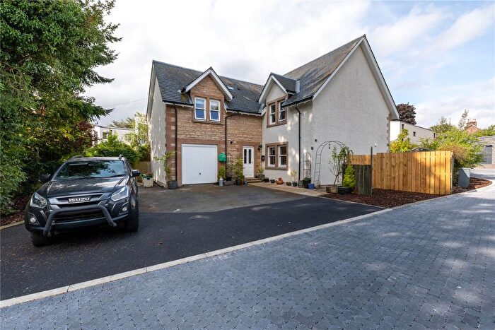 4 Bedroom Detached House For Sale In Mcglashan Gardens, Crieff, Perth And Kinross, PH7