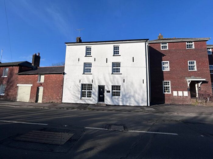 1 Bedroom Flat To Rent In Crown House, Milborne St Andrew, DT11