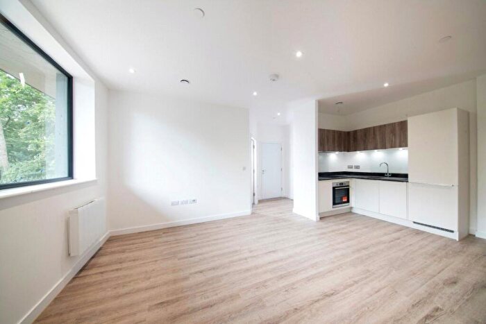 1 Bedroom Flat To Rent In Ashwood Way, Basingstoke, Hampshire, RG23