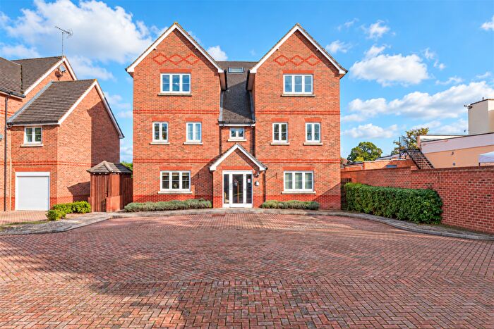 2 Bedroom Apartment To Rent In Summer Court, Sindlesham, Wokingham, RG41