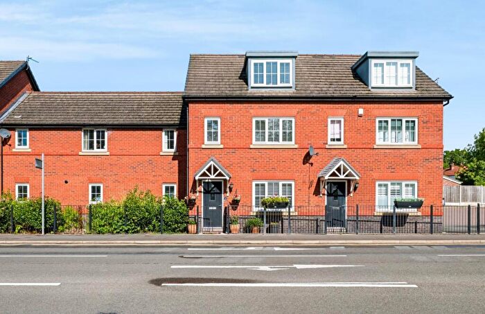 4 Bedroom Terraced House For Sale In Mcfarlane Close, Upton, CH2
