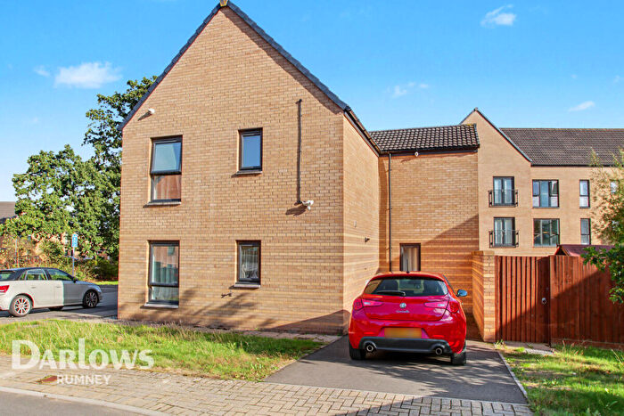 4 Bedroom Detached House For Sale In Rhodfa Crughywel, Cardiff, CF3