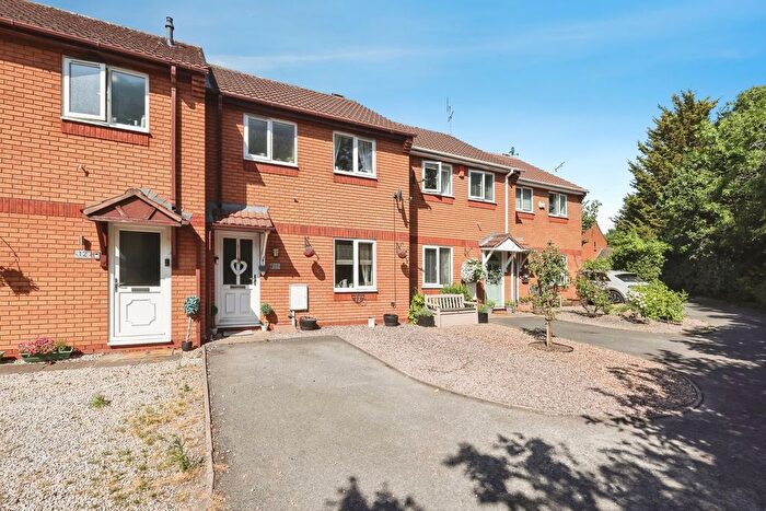 3 Bedroom Mews For Sale In Brimstone Close, Worcester, Worcestershire, WR5