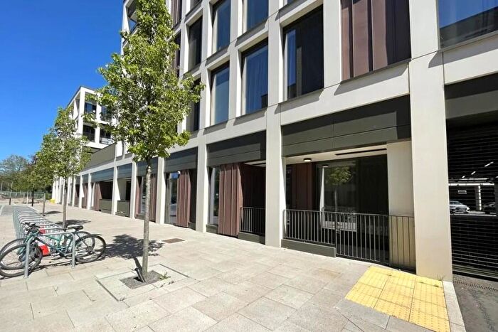 1 Bedroom Apartment To Rent In Woking, Surrey, GU21