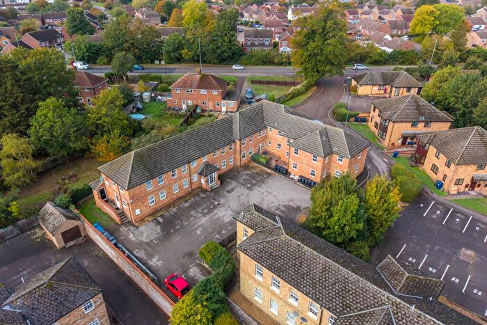 2 Bedroom Flat For Sale In Linclare Place, Eaton Ford, St. Neots, Cambridgeshire, PE19
