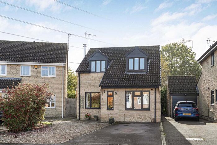 4 Bedroom Detached House For Sale In Pheasant Way, Cirencester, Gloucestershire, GL7
