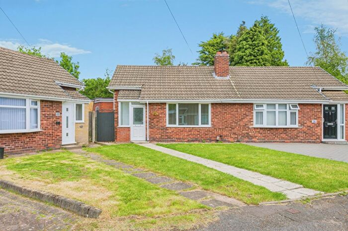 3 Bedroom Semi-Detached Bungalow For Sale In Marshfield Gardens, Birmingham, B24
