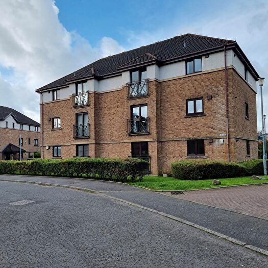 2 Bedroom Flat To Rent In College Gate, Bearsden, East Dunbartonshire, G61