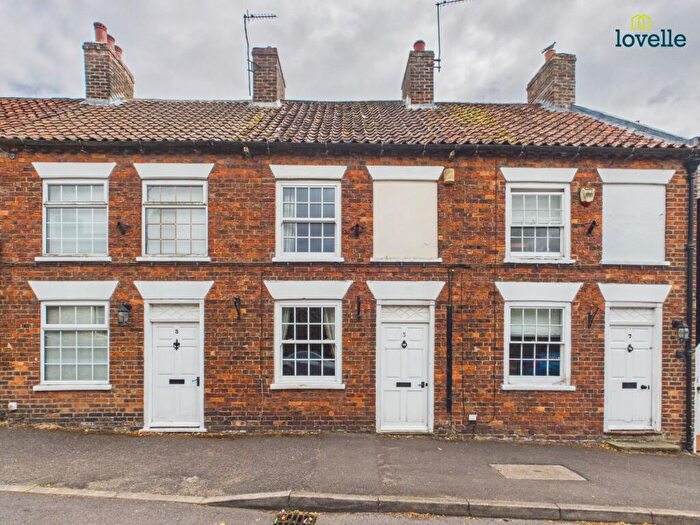 2 Bedroom Terraced House For Sale In Church Street, Caistor, LN7