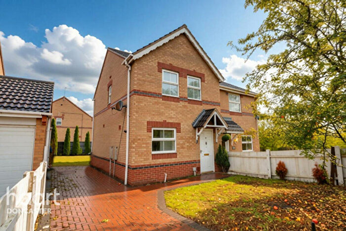 3 Bedroom Semi-Detached House For Sale In Horse Shoe Court, Balby, Doncaster, DN4