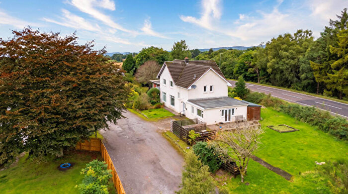 5 Bedroom Semi-Detached House For Sale In Innishail, Bridge Of Awe, Taynuilt, Argyll, PA35
