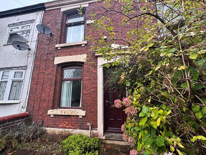 2 Bedroom Terraced House To Rent In Livesey Branch Road, Blackburn, BB2