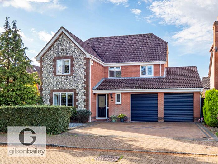 4 Bedroom Detached House For Sale In Broadland Drive, Thorpe End, NR13