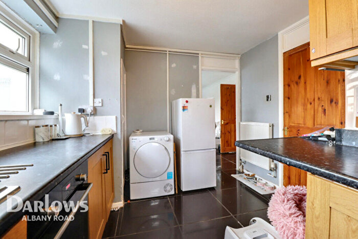 2 Bedroom Apartment For Sale In Coed-Y-Gores, Cardiff, CF23