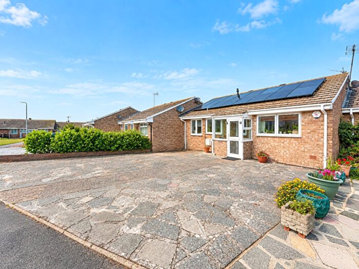 2 Bedroom Bungalow To Rent In Luckhurst Gardens, Cliftonville, Margate, Kent, CT9
