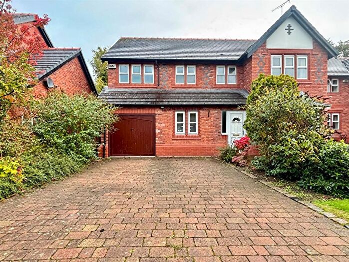 4 Bedroom Detached House To Rent In Springfield Court, Higher Kinnerton, Chester, CH4