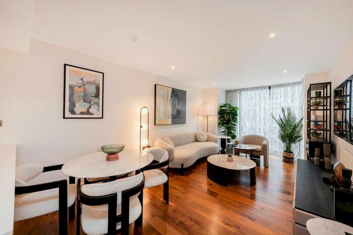 2 Bedroom Flat For Sale In Bolsover Street, London, London, London, W1W