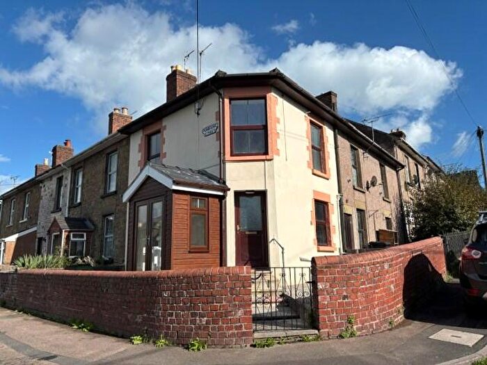 3 Bedroom Semi-Detached House To Rent In Pembroke Street, Cinderford, Gloucestershire, GL14