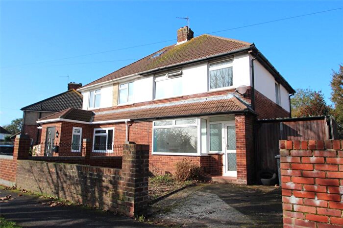 3 Bedroom Semi-Detached House To Rent In Coach Road, Hamble, Southampton, SO31