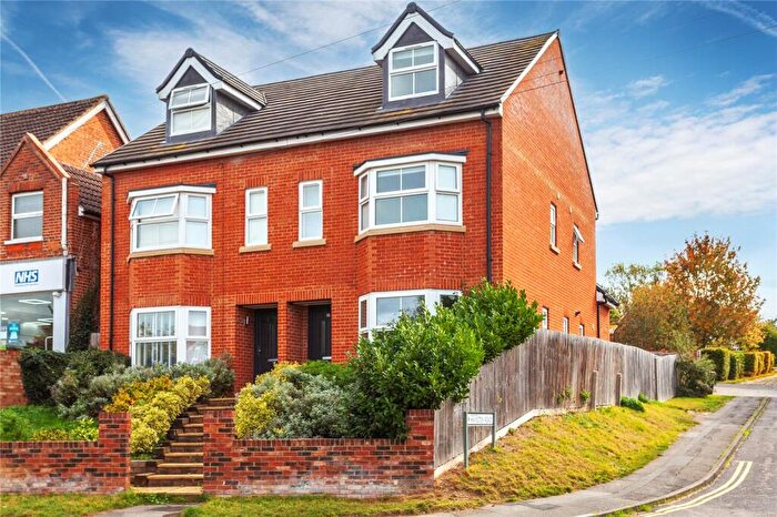 3 Bedroom Semi-Detached House For Sale In Victoria Road, Wargrave, Berkshire, RG10