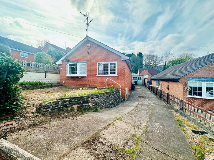 3 Bedroom Bungalow To Rent In Brookwood Crescent, Carlton, NG4