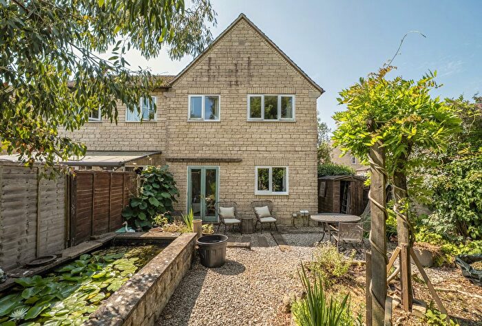 3 Bedroom Semi-Detached House For Sale In Stonecote Ridge, Bussage, Stroud, Gloucestershire, GL6