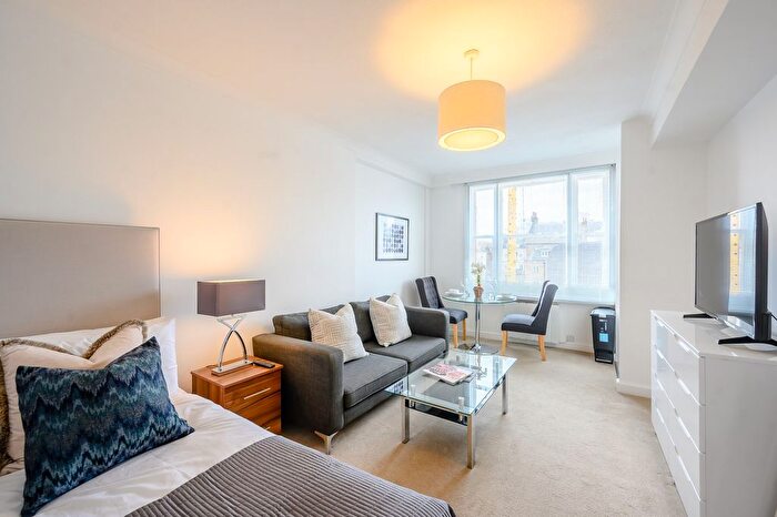 Studio To Rent In Hill Street, London, W1J