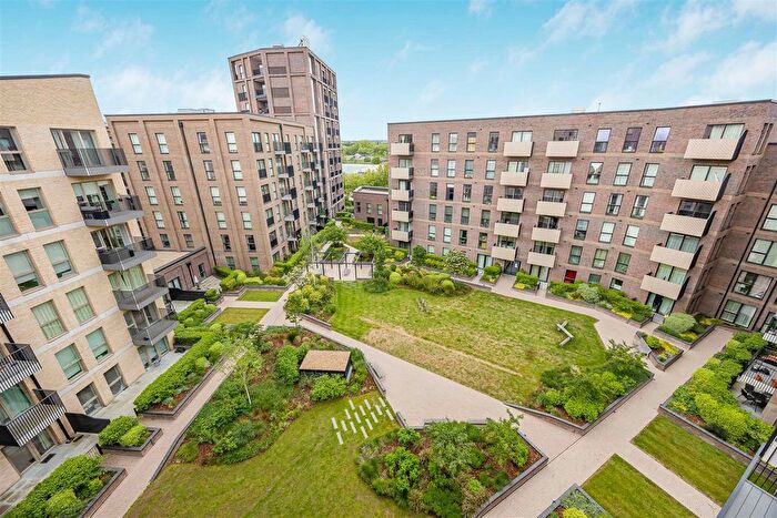 1 Bedroom Flat For Sale In Carraway Street, Reading, RG1