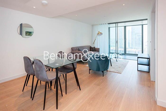 1 Bedroom Flat To Rent In Marsh Wall, Canary Wharf, E14