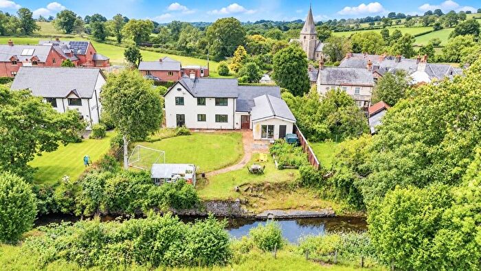 2 Bedroom Detached House For Sale In Penybontfawr, Oswestry, SY10