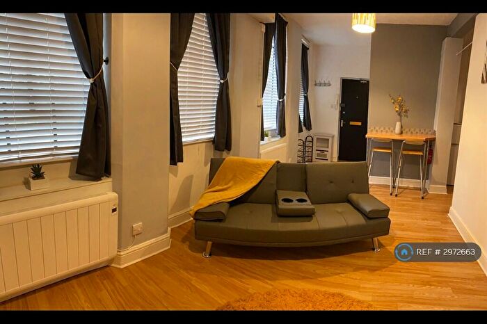 1 Bedroom Flat To Rent In Branson Court, Kettering, NN16