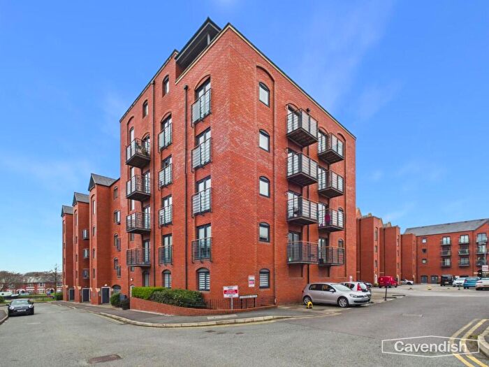 3 Bedroom Apartment For Sale In Wharf View, Chester, CH1