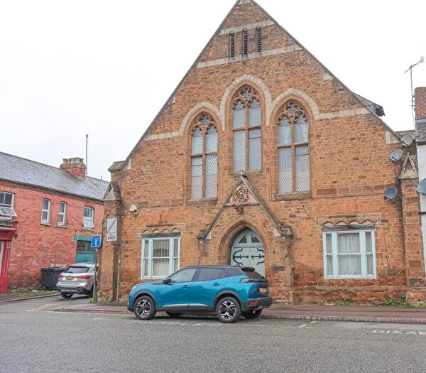 1 Bedroom Flat For Sale In Broad Street, Banbury, OX16