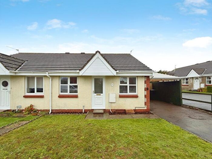 2 Bedroom Bungalow To Rent In Badger Rise - Portishead, BS20