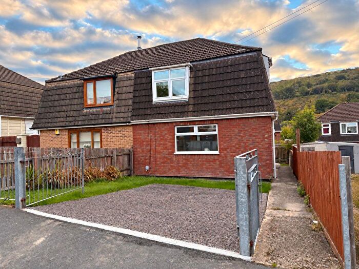 3 Bedroom Property To Rent In Old Pant Road, Pantside, Newbridge, NP11