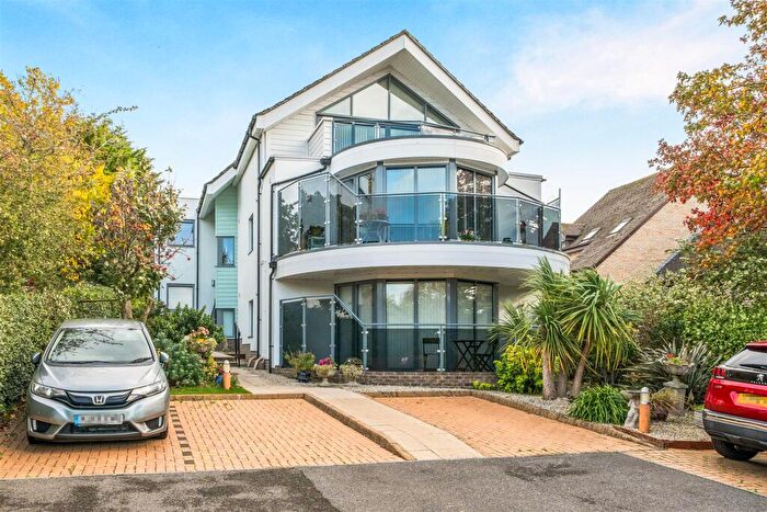 2 Bedroom Apartment For Sale In Preston Road, Weymouth, DT3