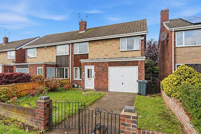3 Bedroom Semi-Detached House For Sale In Crookesbroom Lane, Hatfield, Doncaster, DN7