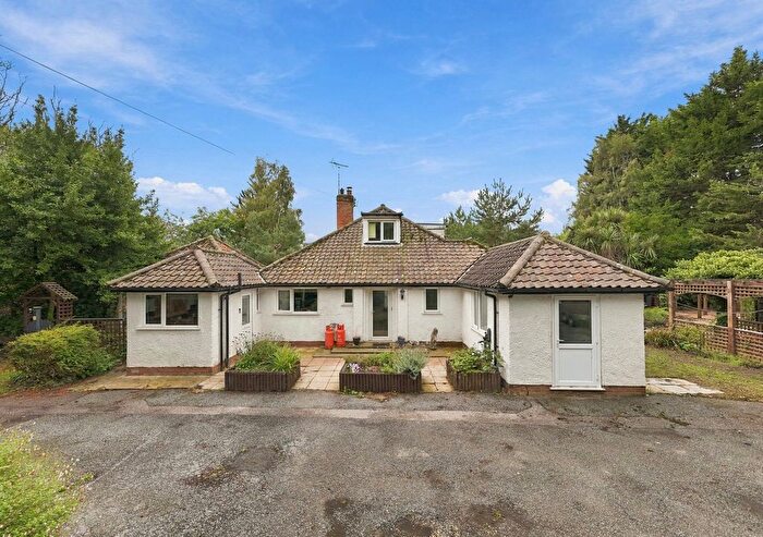 4 Bedroom Detached House For Sale In Sheepdrift Road, Bromeswell, IP12