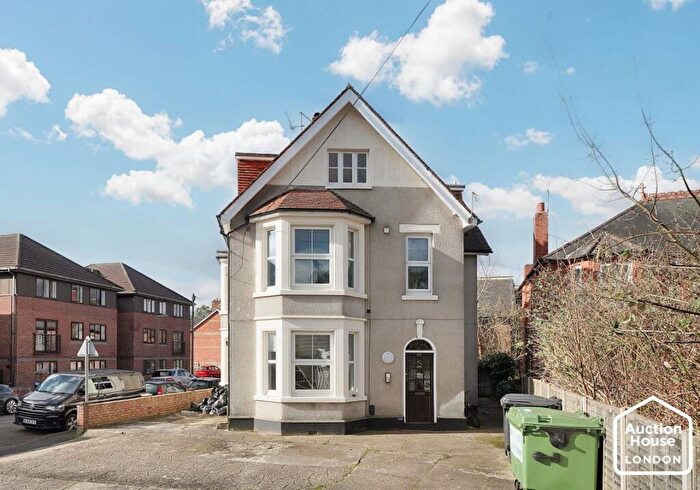 1 Bedroom Flat For Sale In Flat, Frimley Road, Camberley, Surrey, GU15