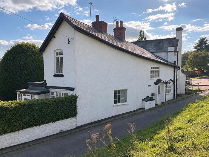 2 Bedroom Cottage For Sale In Cobblers Cottage, Holy Cross Green, Clent, DY9